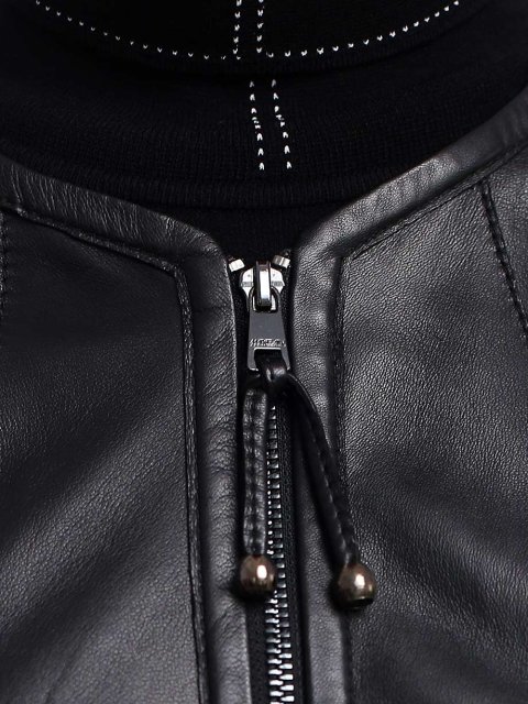 Чорна куртка MARC CAIN : фото 7 - Invogue