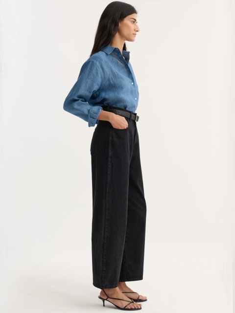 Синя сорочка Róhe з льону: фото 3 - Invogue