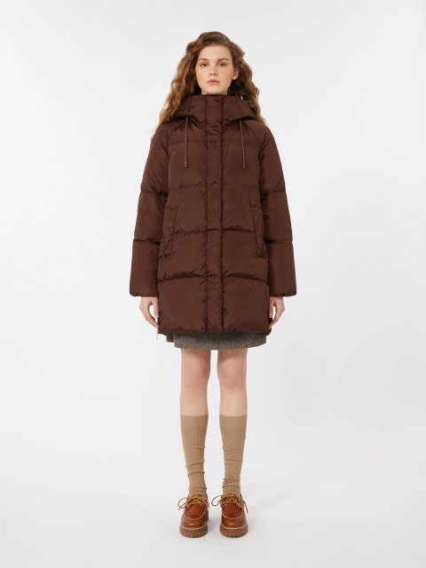 Бордовий пуховик WEEKEND MAX MARA з капюшоном: фото 2 - Invogue
