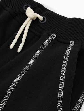 Чорні джогери EMPORIO ARMANI з контрастним логотипом: фото 2 - Invogue