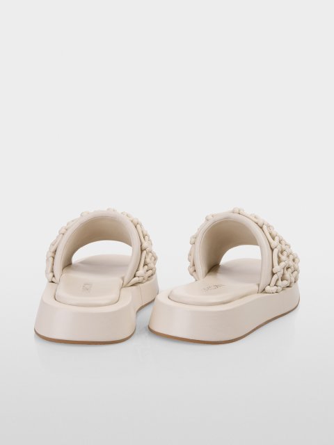 Бежеві шльопанці MARC CAIN з суміші шкіри: фото 2 - Invogue