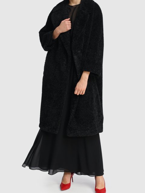 Чёрная шуба MAX MARA: фото 1 - Invogue