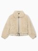 Кремовая шуба Emporio Armani из искусственного меха: фото - Invogue