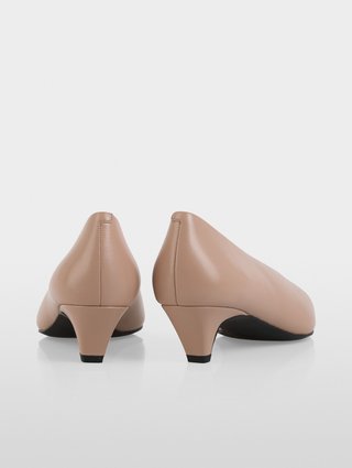 Элегантные кожаные туфли-лодочки Marc Cain: фото 3 - Invogue