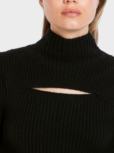 Чорний светр MARC CAIN : фото 3 - Invogue