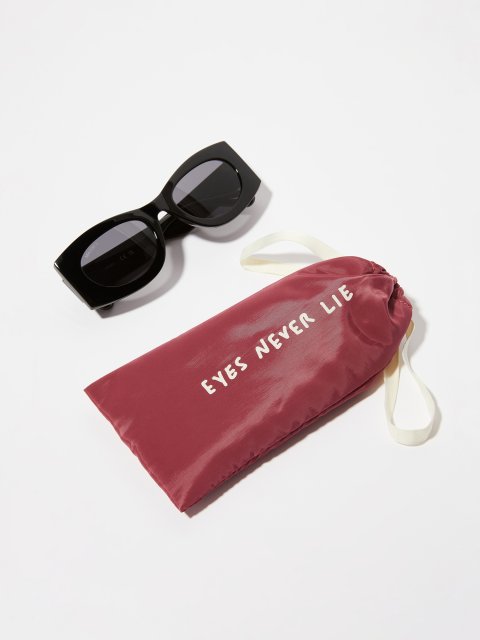 Сонцезахисні окуляри 1-800 Gift Alert x Pietro Terzini MAX&Co. чорні: фото 4 - Invogue