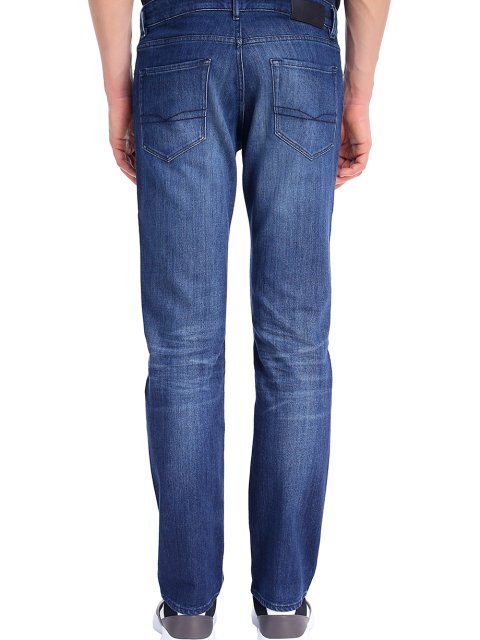Синие джинсы BOSS: фото 4 - Invogue