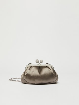 Сіра сумка Weekend Accessories з атласу: фото - Invogue