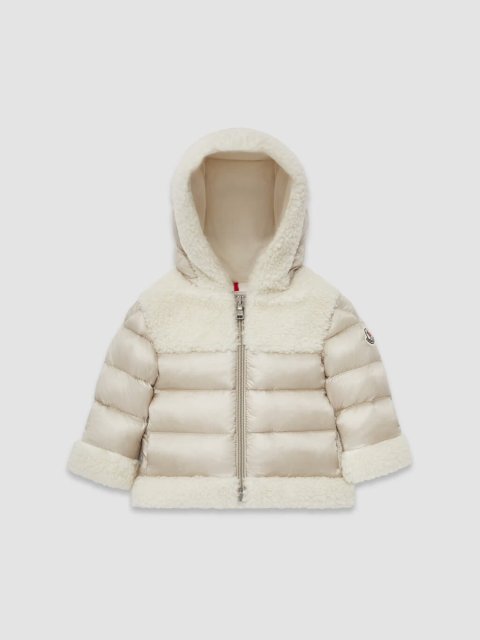 Бежевий пуховик MONCLER з капюшоном: фото - Invogue
