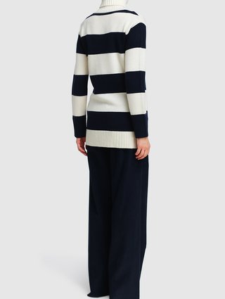 Белый свитер MAX MARA: фото 2 - Invogue