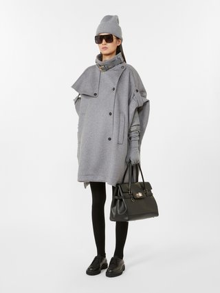 Чёрная сумка MAX MARA из кожи: фото 1 - Invogue