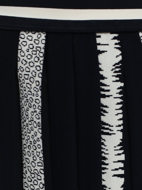 Синяя юбка MARC CAIN: фото 5 - Invogue