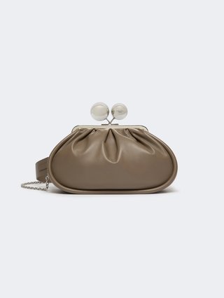 Коричнева сумка Pasticcino Weekend Max Mara зі шкіри: фото - Invogue