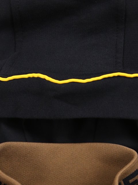 Чорна кофта FENDI KIDS : фото 4 - Invogue