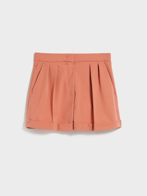 Розовые шорты MAX MARA: фото - Invogue