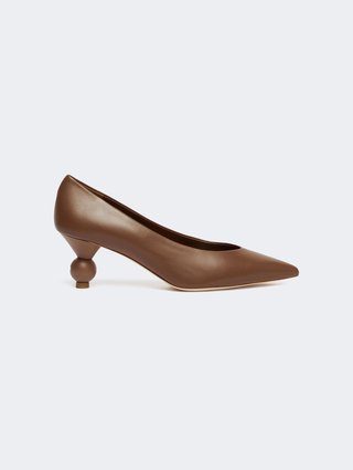 Коричневые туфли Weekend Max Mara из кожи: фото - Invogue