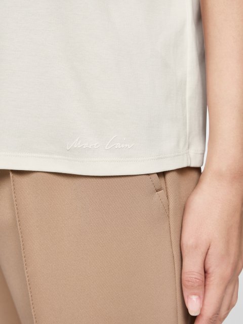 Футболка Marc Cain с коротким рукавом и стразами: фото 5 - Invogue