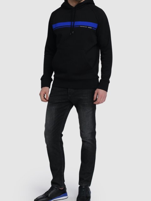 Черное худи BOSS: фото 1 - Invogue