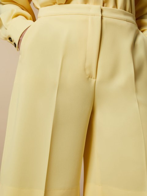 Жовті шорти-бермуди MARINA RINALDI: фото 3 - Invogue