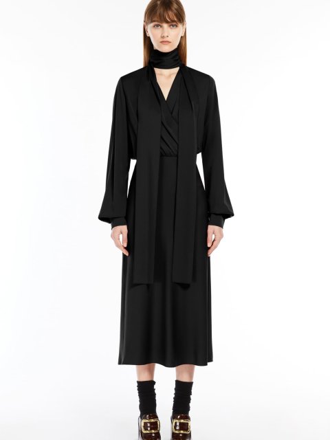 Чорна довга сукня SPORTMAX з шовку: фото 1 - Invogue