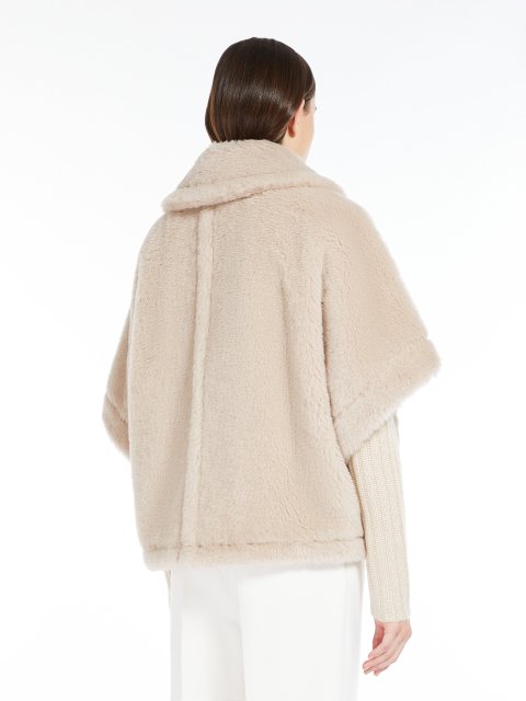 Бежеве пончо Max Mara з альпаки та вовни: фото 2 - Invogue