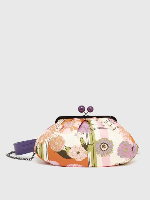 Розовая сумка WEEKEND ACCESSORIES: фото - Invogue