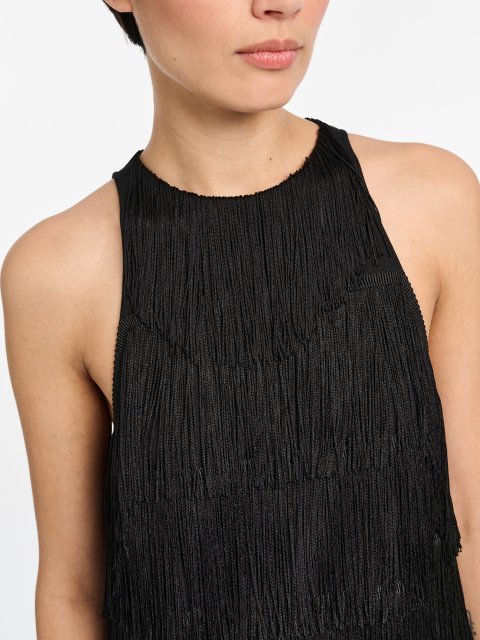 Черный топ Dorothee Schumacher с бахромой: фото 5 - Invogue