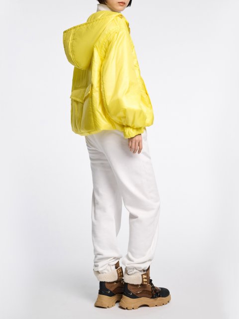 Желтая куртка Dorothee Schumacher нейлоновая: фото 2 - Invogue