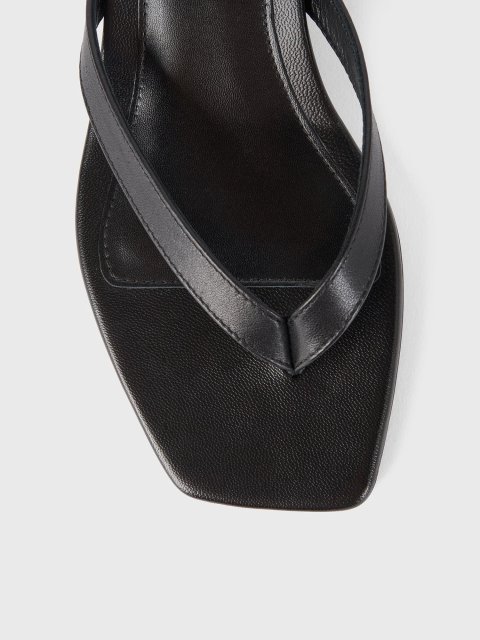 Черные мюли Totême кожаные: фото 4 - Invogue