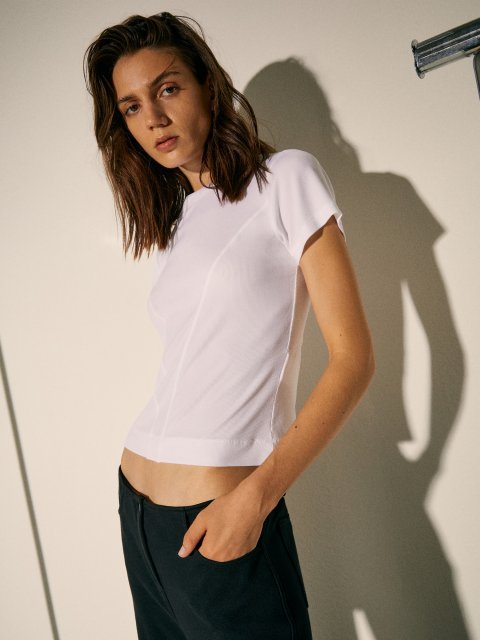 Белый топ Max&Co из модала: фото 2 - Invogue