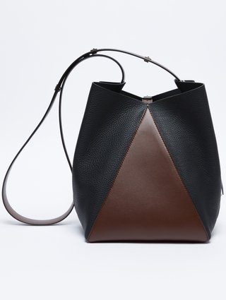 Коричнево-черная сумка Max Mara с квадратным основанием: фото 2 - Invogue