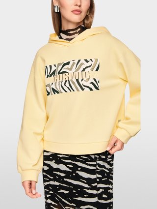 Желтое худи Marc Cain из органического хлопка: фото 4 - Invogue