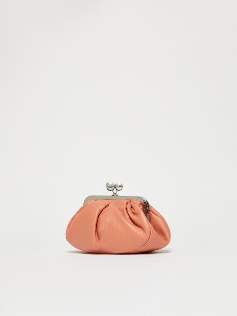 Розовая сумка Weekend MaxMara из кожи наппа: фото 1 - Invogue