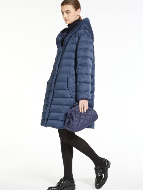 Темно-синий пуховик WEEKEND MAX MARA: фото 4 - Invogue