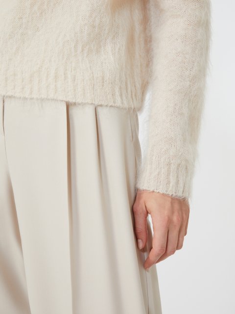 Кремовий светр MAX MARA з мохеру: фото 5 - Invogue