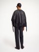 Чорна куртка BY MALENE BIRGER зі шкіри: фото 2 - Invogue
