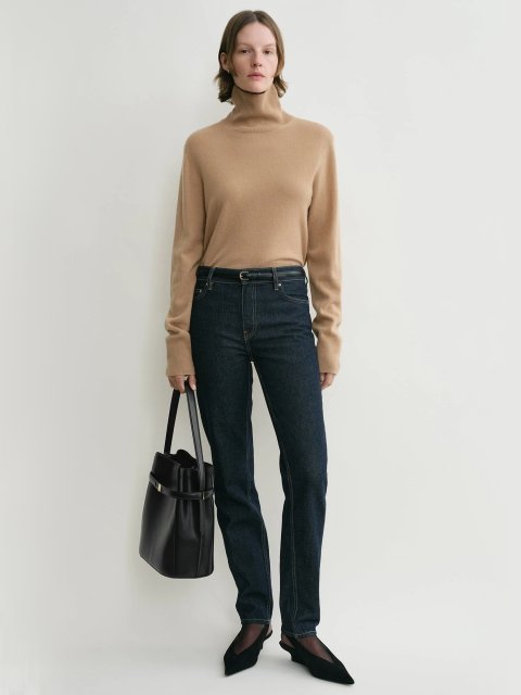 Бежевий светр Totême з високим коміром: фото 1 - Invogue