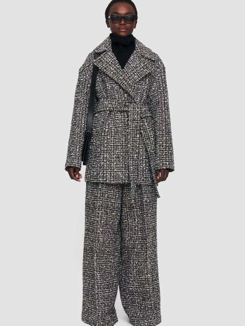 Черное пальто JOSEPH: фото 5 - Invogue