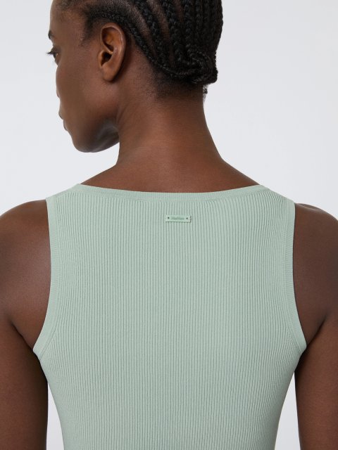 Зелёный топ Max Mara из вискозы и полиэстера: фото 4 - Invogue