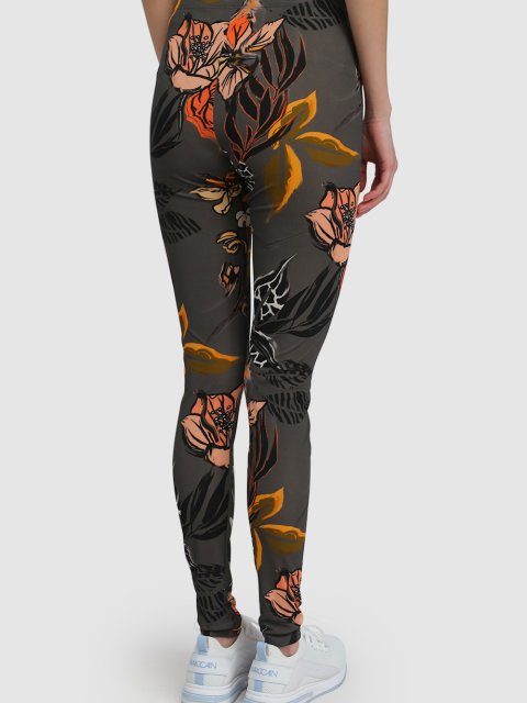 Серые леггинсы MARC CAIN: фото 4 - Invogue