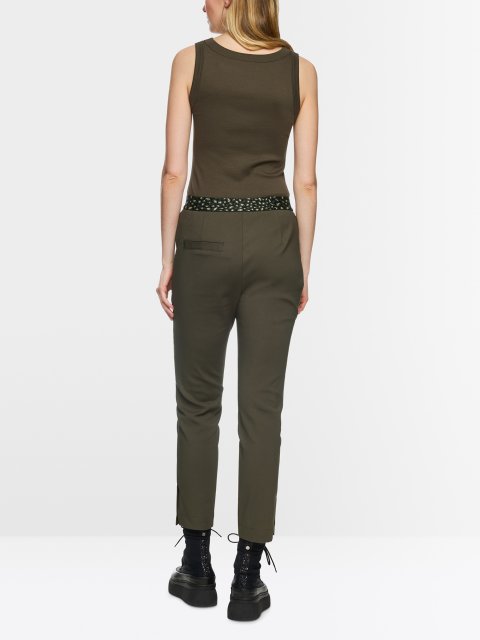Оливковые брюки MARC CAIN из смеси хлопка: фото 3 - Invogue