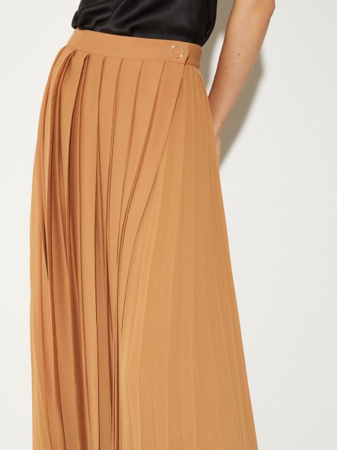 Темно-бежевая юбка Max&Co из плесированного жоржета: фото 4 - Invogue