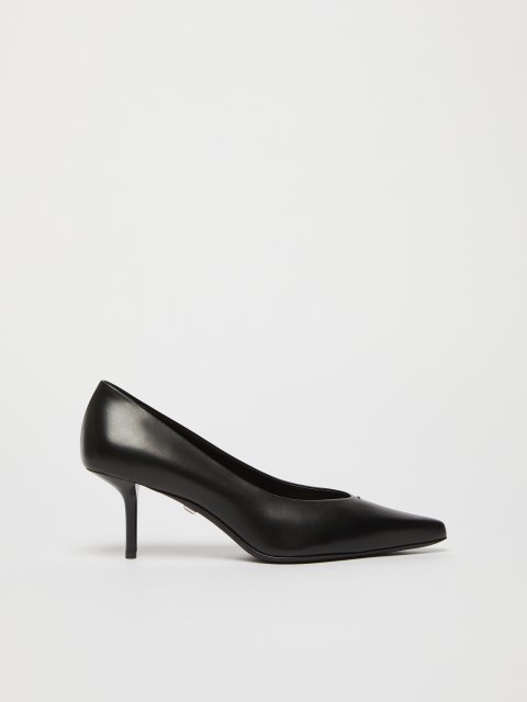 Черные туфли Max Mara кожаные: фото - Invogue