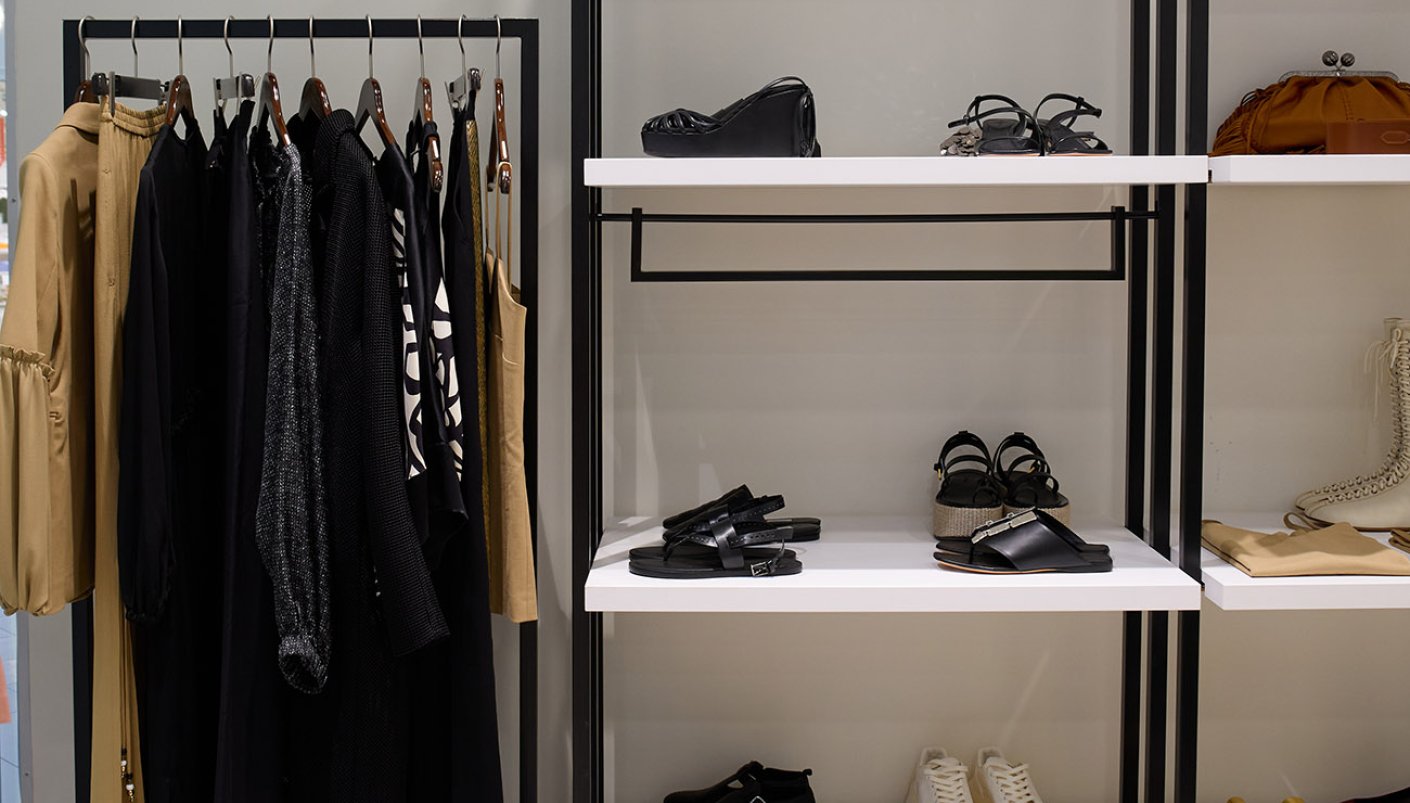 Магазин iFG Outlet - Victoria Gardens: фото 10 - Invogue