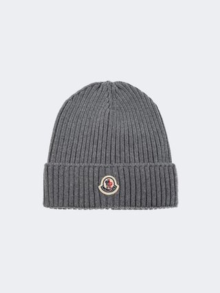 Сіра шапка Moncler з вовни: фото - Invogue
