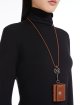 Коричневий чохол Max Mara для навушників: фото 1 - Invogue