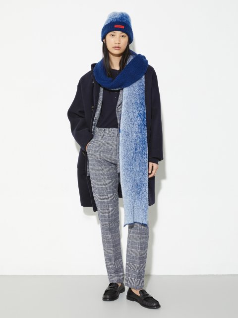 Синий шарф MAX&CO из смеси шерсти: фото 1 - Invogue