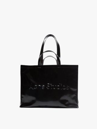 Черная сумка Acne Studios с логотипом: фото - Invogue