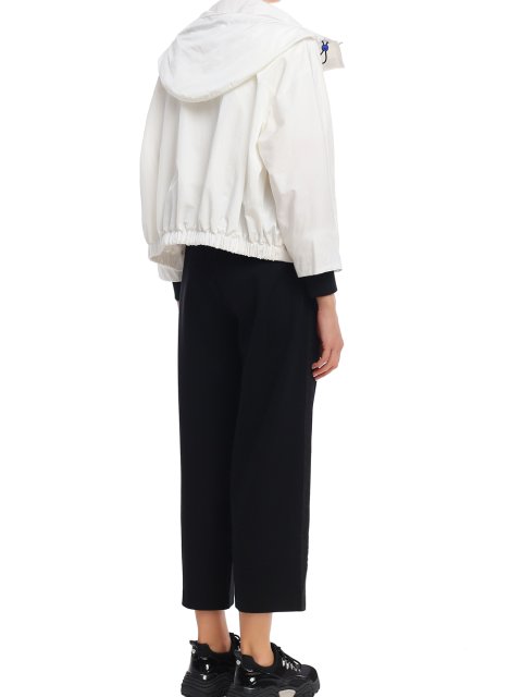 Белая куртка WEEKEND MAX MARA: фото 2 - Invogue