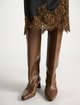 Коричневые сапоги Dorothee Schumacher из кожи: фото 2 - Invogue